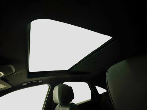 Used 2022 Audi Q5 2.0T Premium Plus image 24