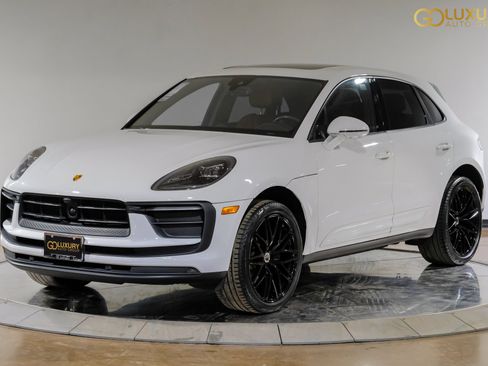 Used 2023 Porsche Macan AWD/4WD image 8