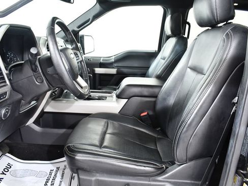 Used 2018 Ford F150 Lariat w/ Equipment Group 502A Luxury AWD/4WD image 6
