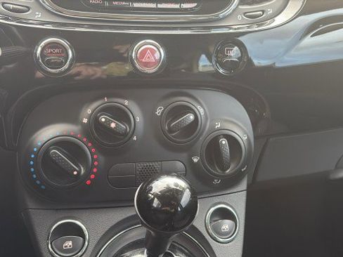 Used 2016 FIAT 500 Pop image 16