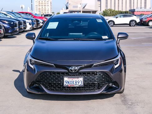 Certified 2025 Toyota Corolla SE w/ SE Package FWD image 2