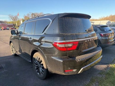Used 2023 Nissan Armada Platinum w/ Cargo Package image 6