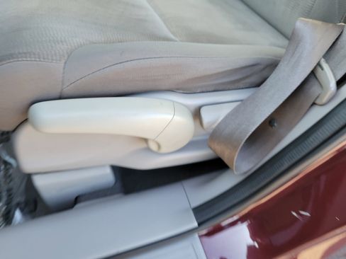 Used 2013 Honda CR-V LX image 16