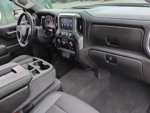 Used 2020 Chevrolet Silverado 1500 RST AWD/4WD image 31