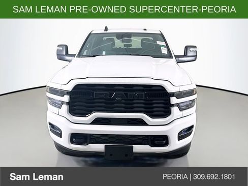 Used 2025 RAM 2500 Big Horn AWD/4WD image 2