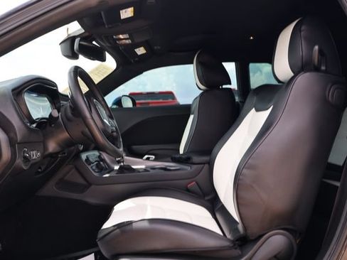 Used 2023 Dodge Challenger R/T Scat Pack RWD image 8