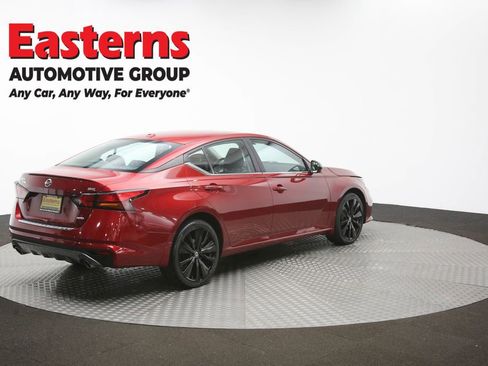 Used 2022 Nissan Altima 2.5 SR AWD/4WD image 41