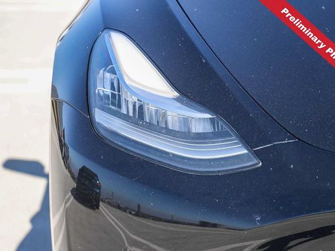 Used 2022 Tesla Model Y Long Range AWD/4WD image 4