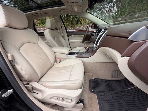 Used 2015 Cadillac SRX Luxury w/ Driver Awareness Package FWD image 24