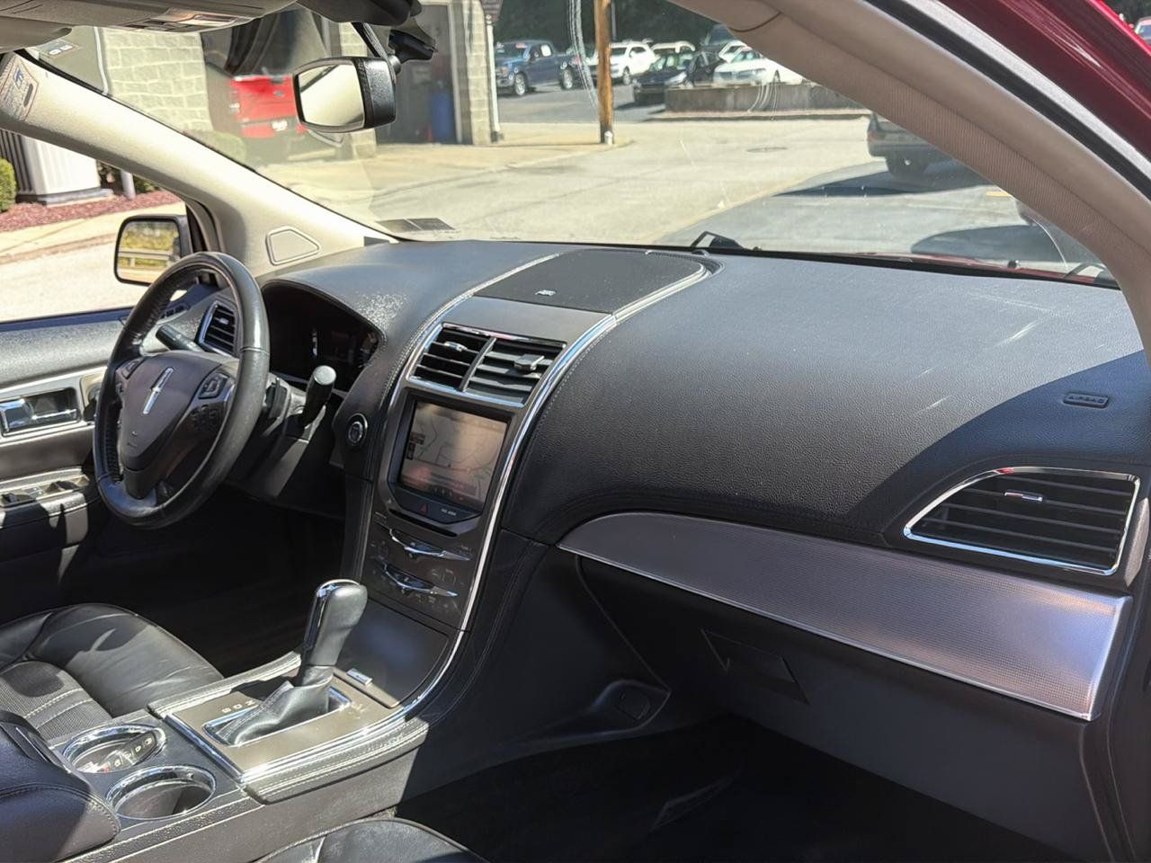 Used 2013 Lincoln MKX AWD image 34