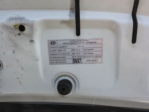 Certified 2024 Hyundai Tucson SEL w/ Convenience Package FWD image 36