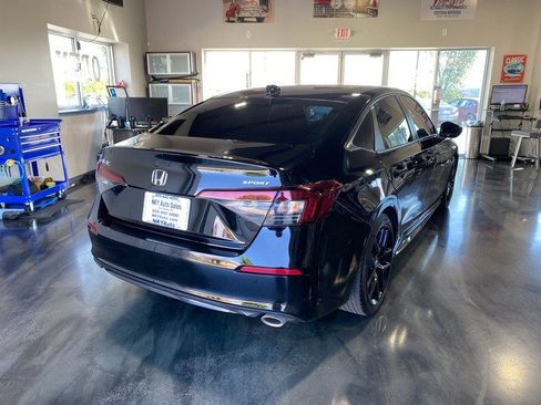 Used 2025 Honda Civic Sport image 8