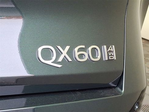 New 2026 INFINITI QX60 Luxe image 24