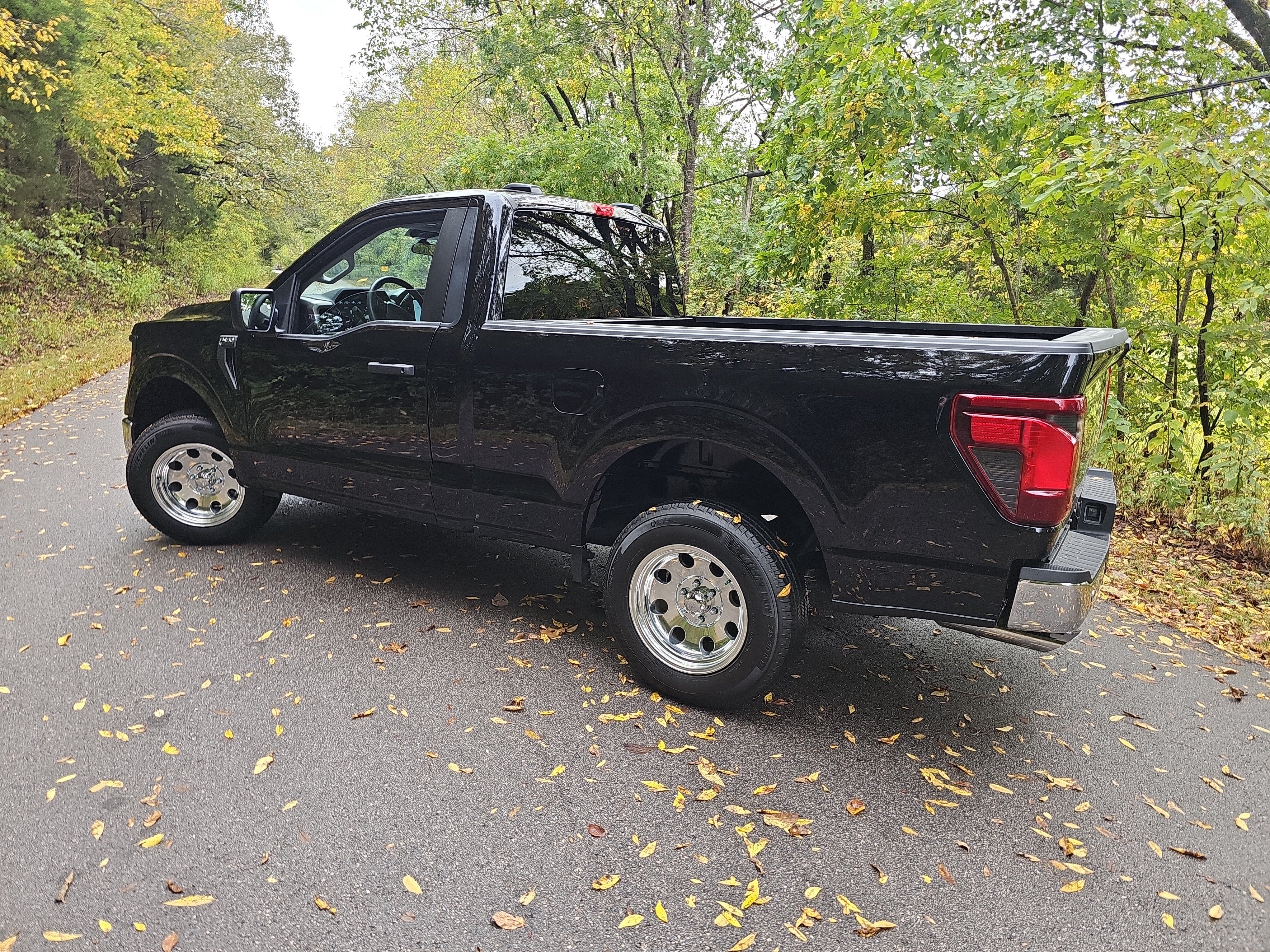 Used 2026 Ford F150 XL w/ Equipment Group 103A High RWD image 7