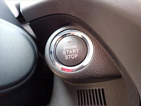 Used 2025 Subaru Crosstrek 2.0i Premium AWD/4WD image 20