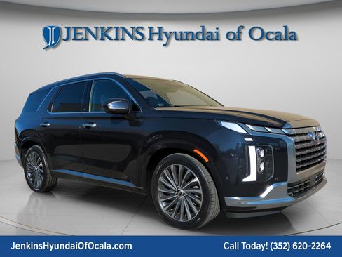 Used 2024 Hyundai Palisade Calligraphy image 9