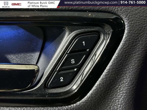 Used 2022 Dodge Durango GT image 22