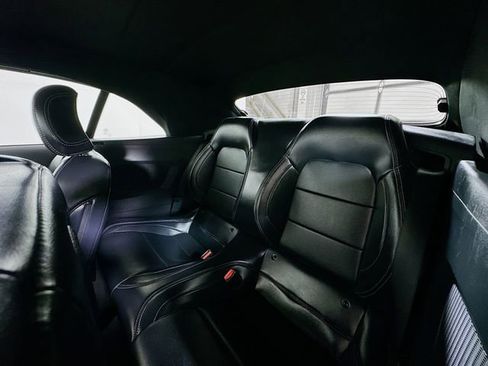Used 2024 Ford Mustang Premium RWD image 28