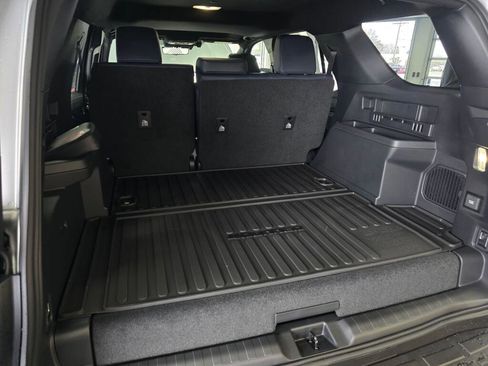 New 2026 Toyota 4Runner 4WD image 15