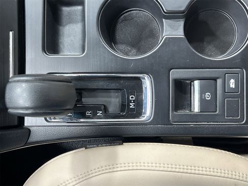 Used 2018 Subaru Legacy 3.6R Limited image 20