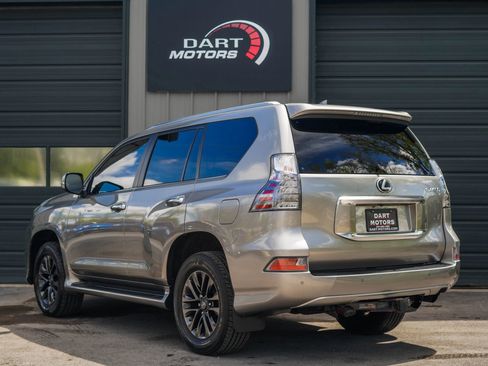 Used 2021 Lexus GX 460 Premium w/ Premium Package AWD/4WD image 5