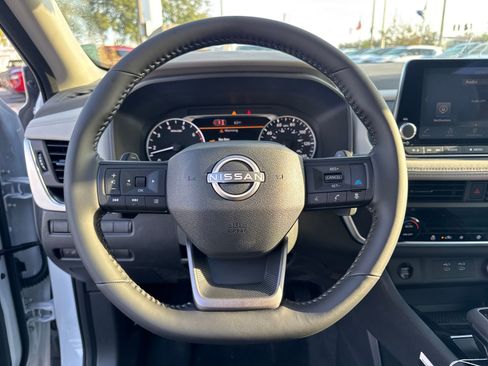 New 2026 Nissan Rogue Dark Armor image 15