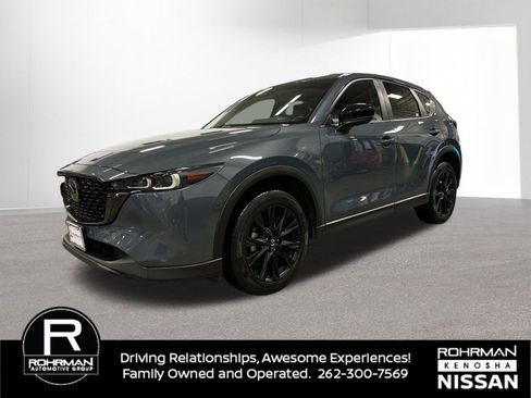 Used 2023 MAZDA CX-5 Carbon Edition image 2