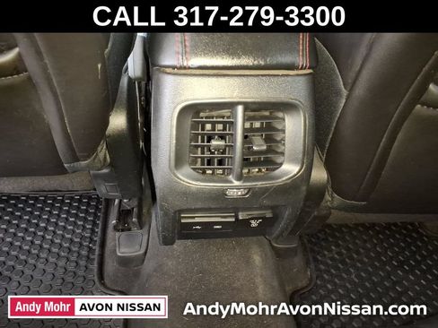 Used 2019 Jeep Cherokee Trailhawk w/ Cold Weather Group AWD/4WD image 30