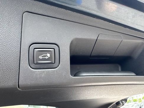 Used 2019 Cadillac XT5 Luxury AWD/4WD image 22