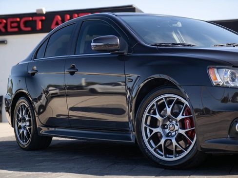 Used 2015 Mitsubishi Lancer Evolution MR AWD/4WD image 2