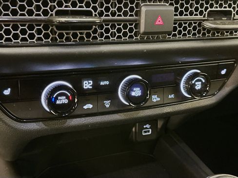 Used 2024 Honda HR-V Sport image 23