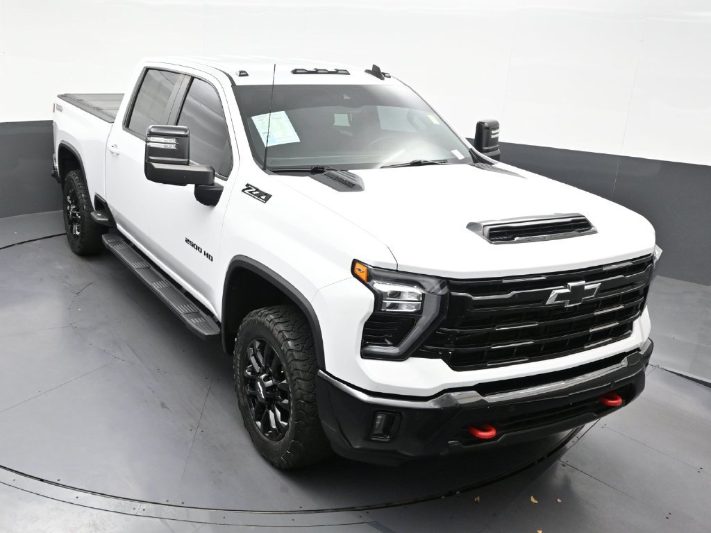 Used 2025 Chevrolet Silverado 2500 LT w/ Trail Boss Package AWD/4WD image 21