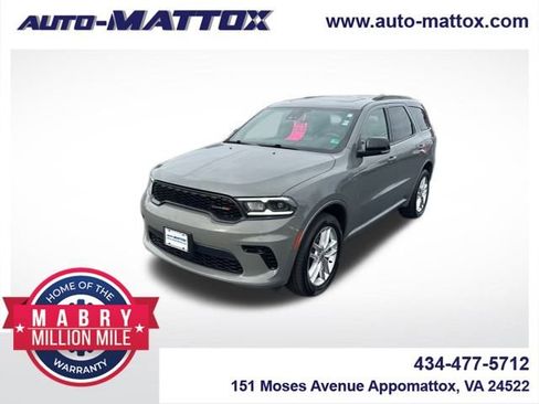 Used 2024 Dodge Durango GT image 1
