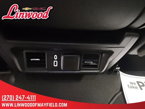 Used 2024 GMC Sierra 1500 SLT w/ X31 Off-Road Package image 16