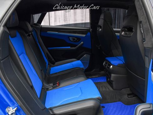 Used 2022 Lamborghini Urus image 30