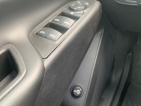 Used 2021 Chevrolet Equinox LT AWD/4WD image 10