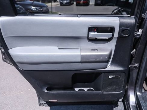 Used 2015 Toyota Sequoia Limited AWD/4WD image 55