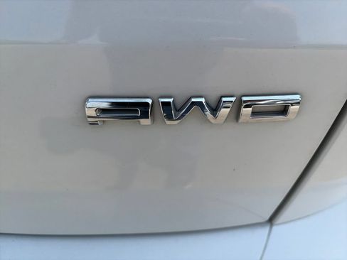 Used 2024 Ford Escape ST-Line w/ Tech Pack #1 AWD/4WD image 7