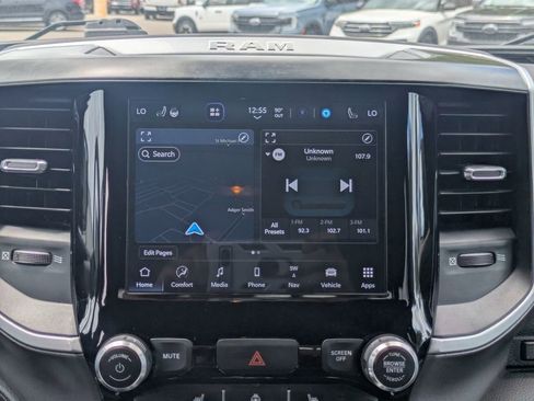 Used 2023 RAM 1500 Big Horn AWD/4WD image 18