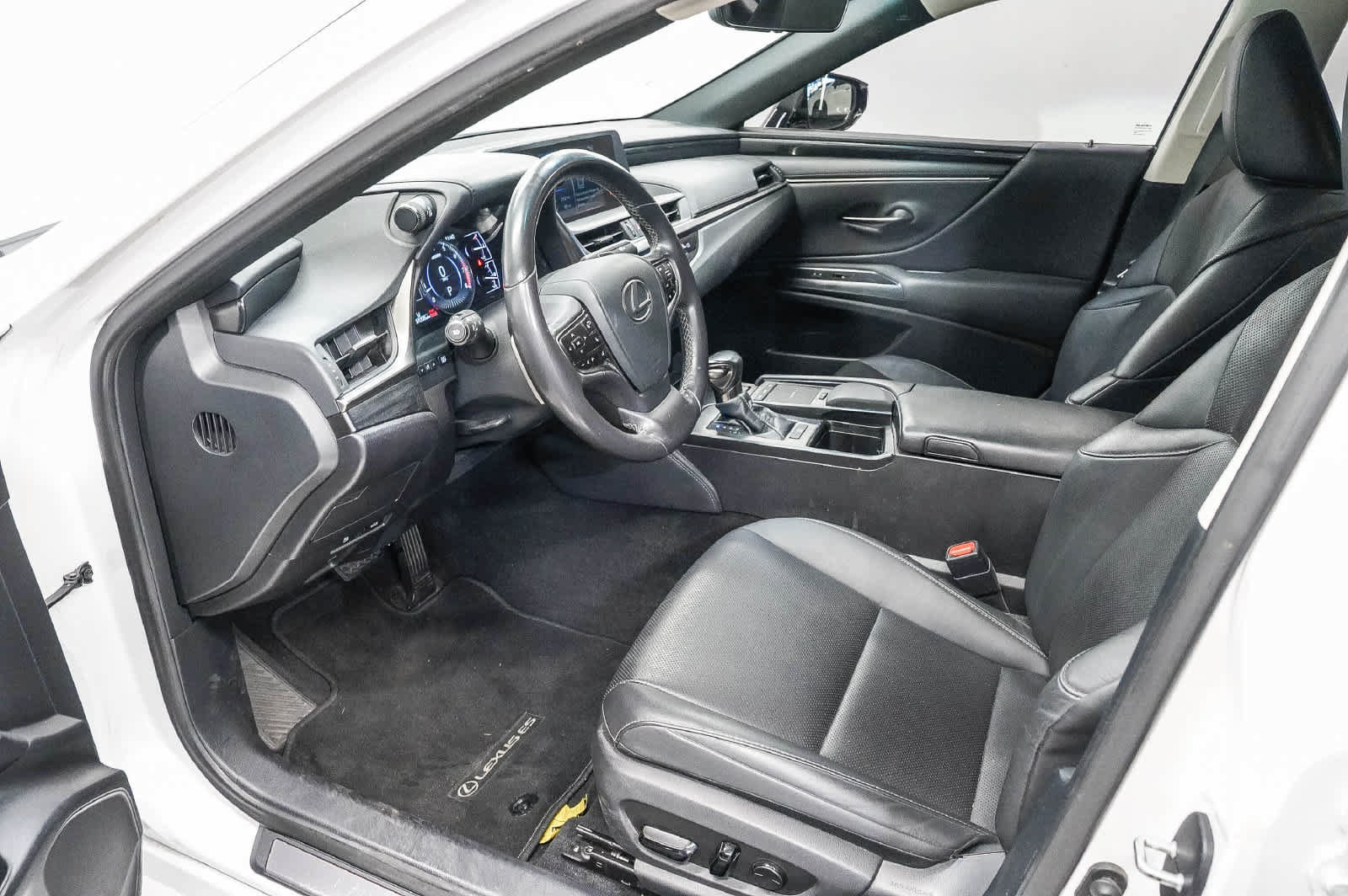 Used 2021 Lexus ES 350 w/ Accessory Package 2 FWD image 18