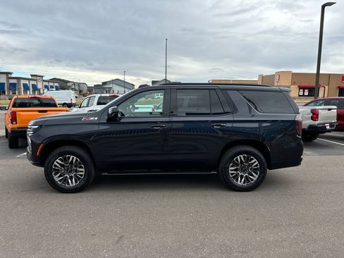 Used 2025 Chevrolet Tahoe Z71 image 3