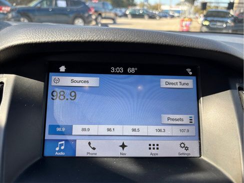 Used 2017 Ford Focus Titanium image 25