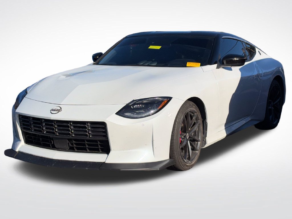 Used 2024 Nissan Z Performance w/ Floor Mat Package RWD image 6