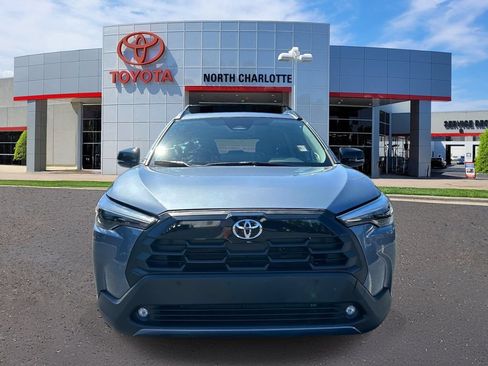Used 2026 Toyota Corolla Cross XLE w/ Convenience Package AWD/4WD image 3