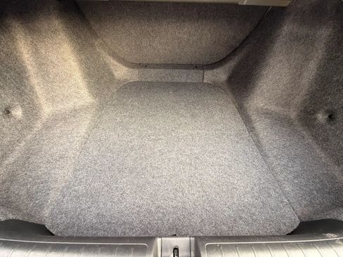 Used 2018 Honda Accord LX image 25