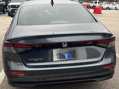 Used 2025 Honda Accord SE image 6
