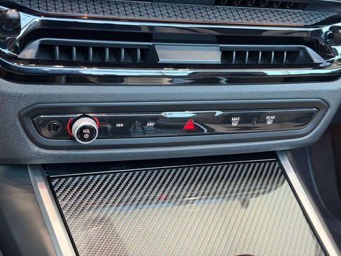 Used 2025 BMW M4 xDrive Competition w/ M Driver's Package image 35