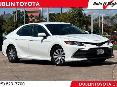 Certified 2023 Toyota Camry LE FWD image 1
