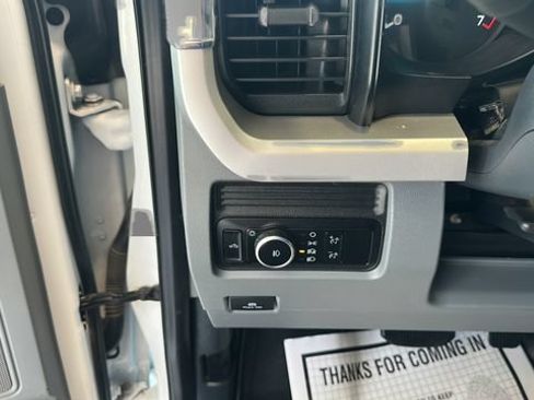 Used 2024 Ford F250 XLT AWD/4WD image 16