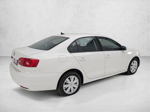 Used 2014 Volkswagen Jetta SE image 5